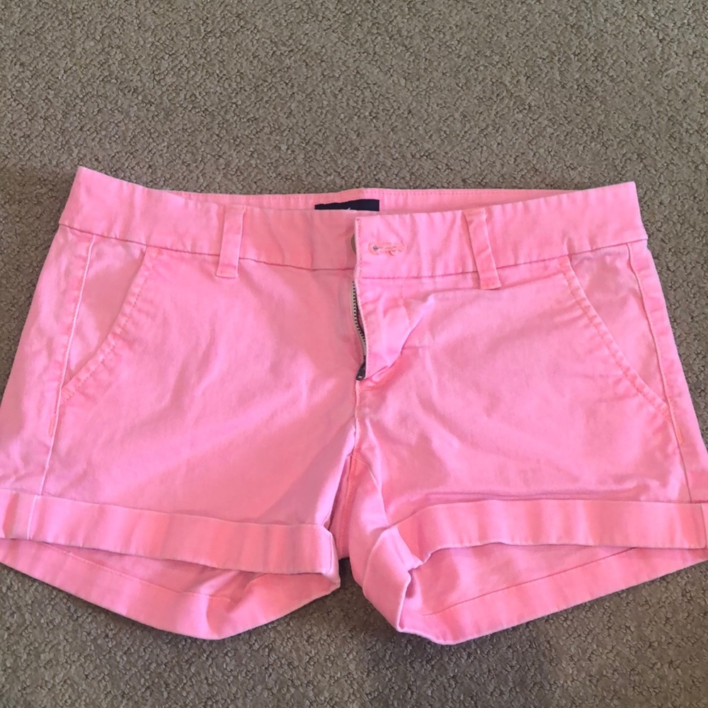 American Eagle hot pink shorts